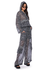 NEVER ENDING HILLS LIGHT PULLOVER