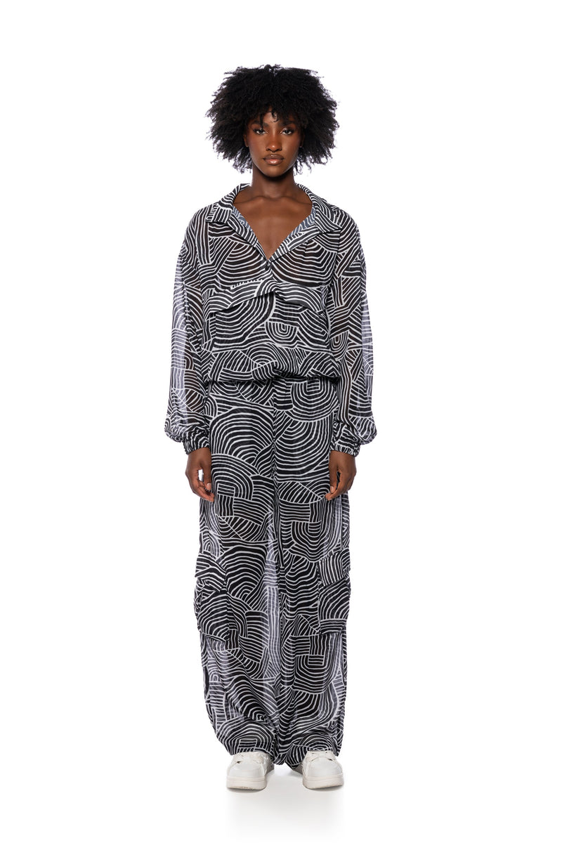 NEVER ENDING HILLS LIGHT PULLOVER