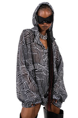 NEVER ENDING HILLS LIGHT PULLOVER