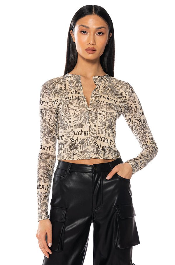 NEW NEWS PRINTED BUTTON DOWN