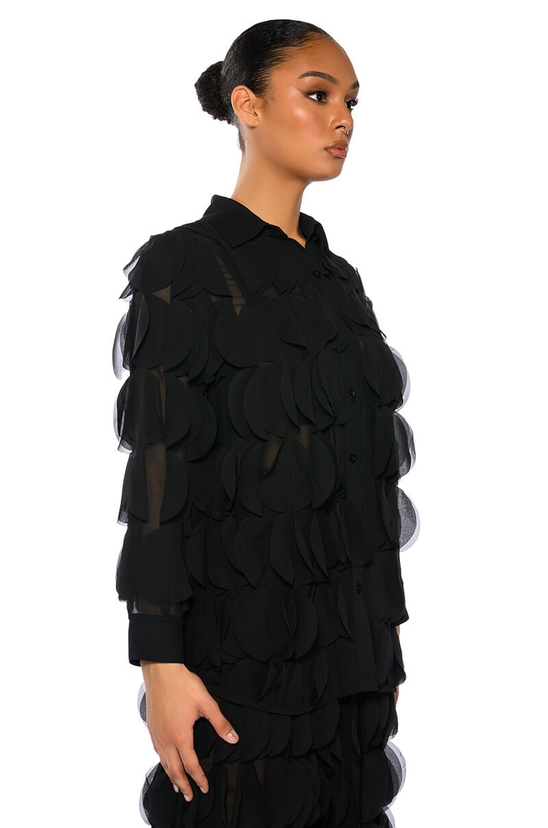 NEXT TIME TEXTURED BUTTON DOWN BLOUSE