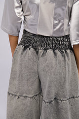 NIKIA TIERED WIDE LEG DENIM JEAN