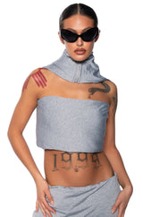 ON A NEW WAVE MULTIFUNCTIONAL CROP TOP