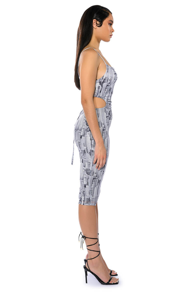 ON TO SOMETHING PRINTED MIDI DRESS