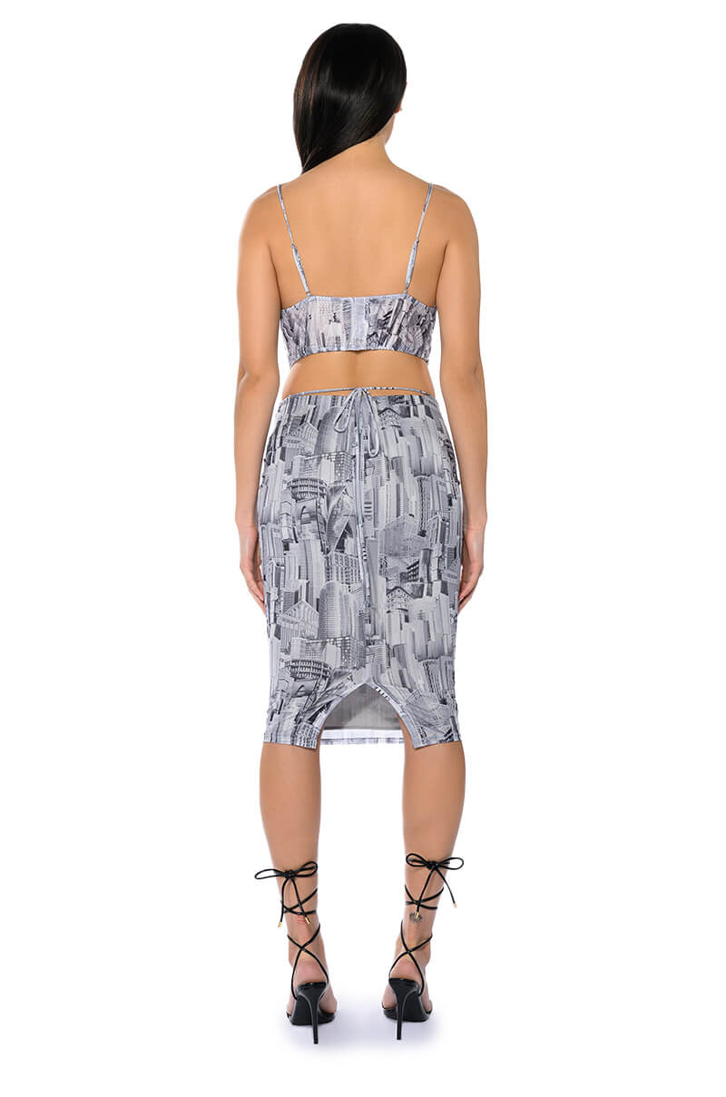 ON TO SOMETHING PRINTED MIDI DRESS