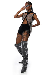 METAL RADAR BODY BUTTON DOWN TOP