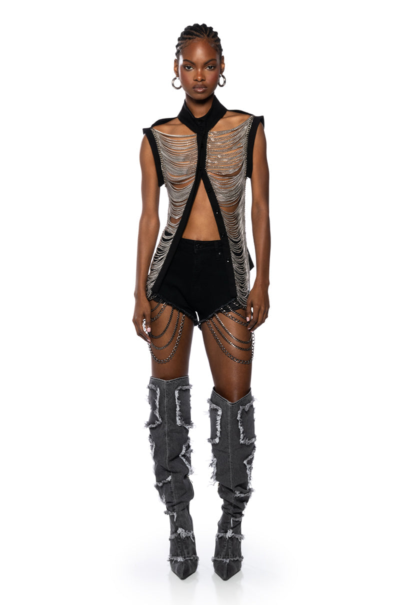 METAL RADAR BODY BUTTON DOWN TOP