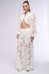 ONE LAST NIGHT FLORAL WIDE LEG PANT