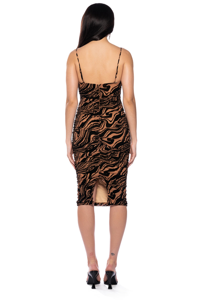 OUT OF MY WAY MIDI DRESS