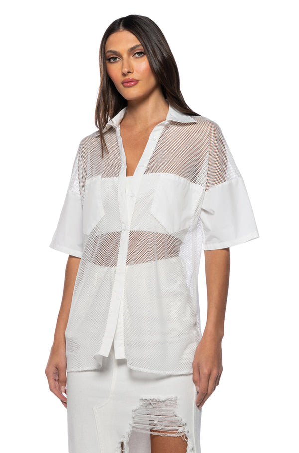 OVERSIZED MESH SHORT SLEEVE BUTTON DOWN IN WHITE