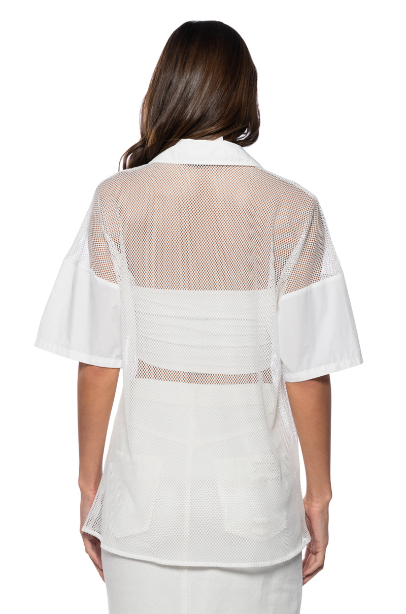 OVERSIZED MESH SHORT SLEEVE BUTTON DOWN IN WHITE