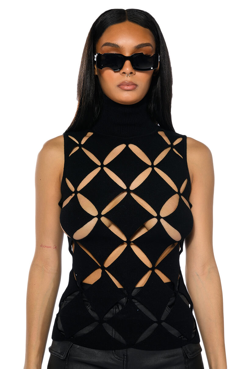 PARALLEL DIMENSION SLEEVELESS TURTLENECK