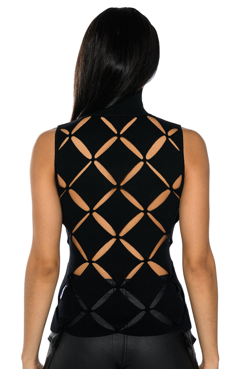 PARALLEL DIMENSION SLEEVELESS TURTLENECK