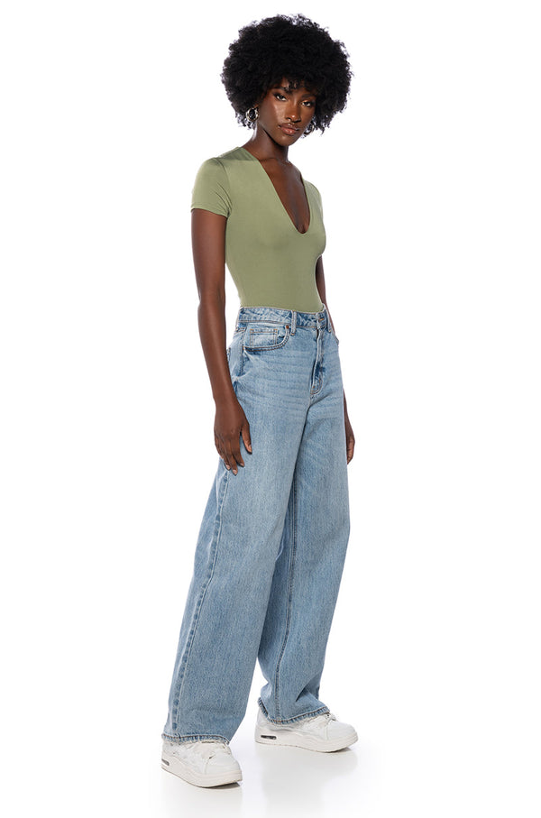 PAXTON DEEP V SHORT SLEEVE BODYSUIT IN OLIVE