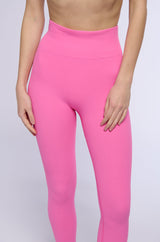 PAXTON RIBBED LEGGING IN PINK