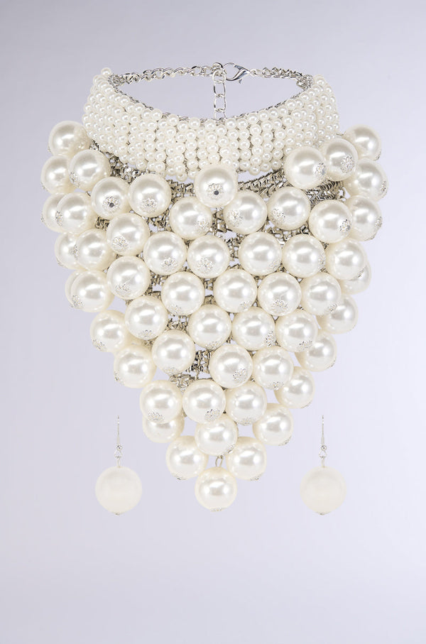 PEARL PLEASE STATEMENT NECKLACE & EARRING SET