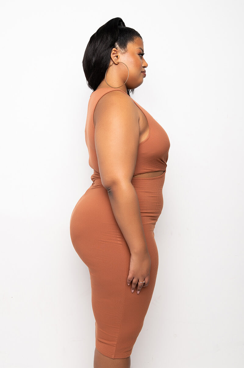 PLUS GOOD INTENTIONS MIDI DRESS WITH WAIST CUTOUTS