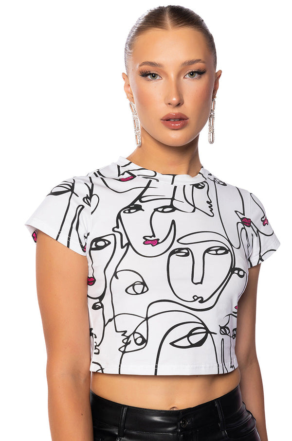 READ MY PINK LIPS GRAPHIC BABY TEE