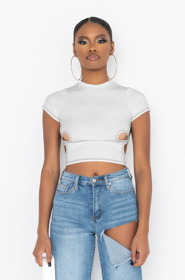 KYLIE CUT OUT RIBBED CROP TOP