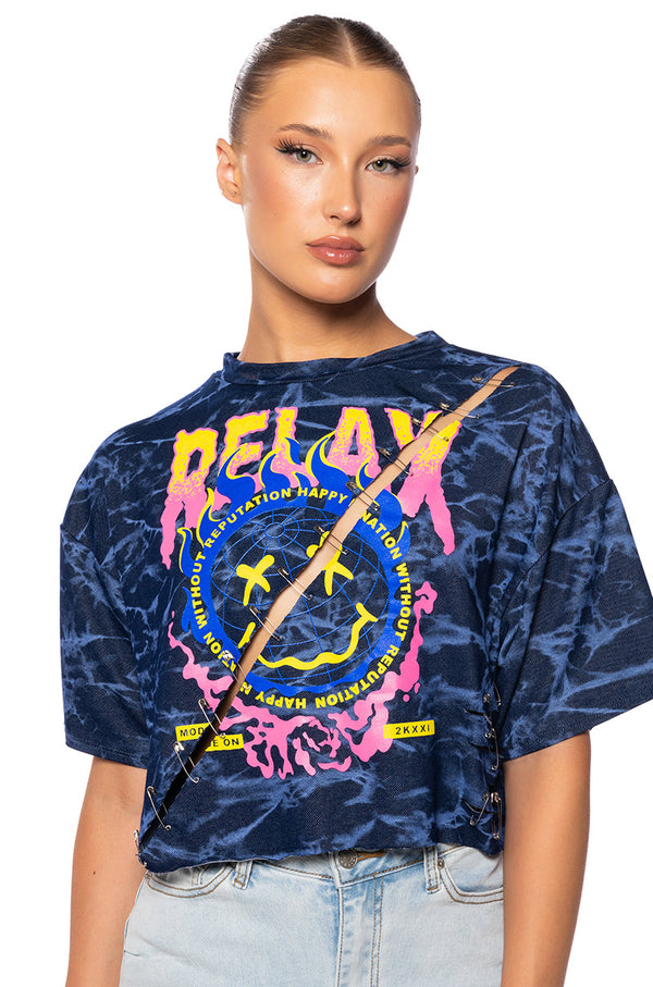 RELAX SMILEY GRAPHIC T SHIRT