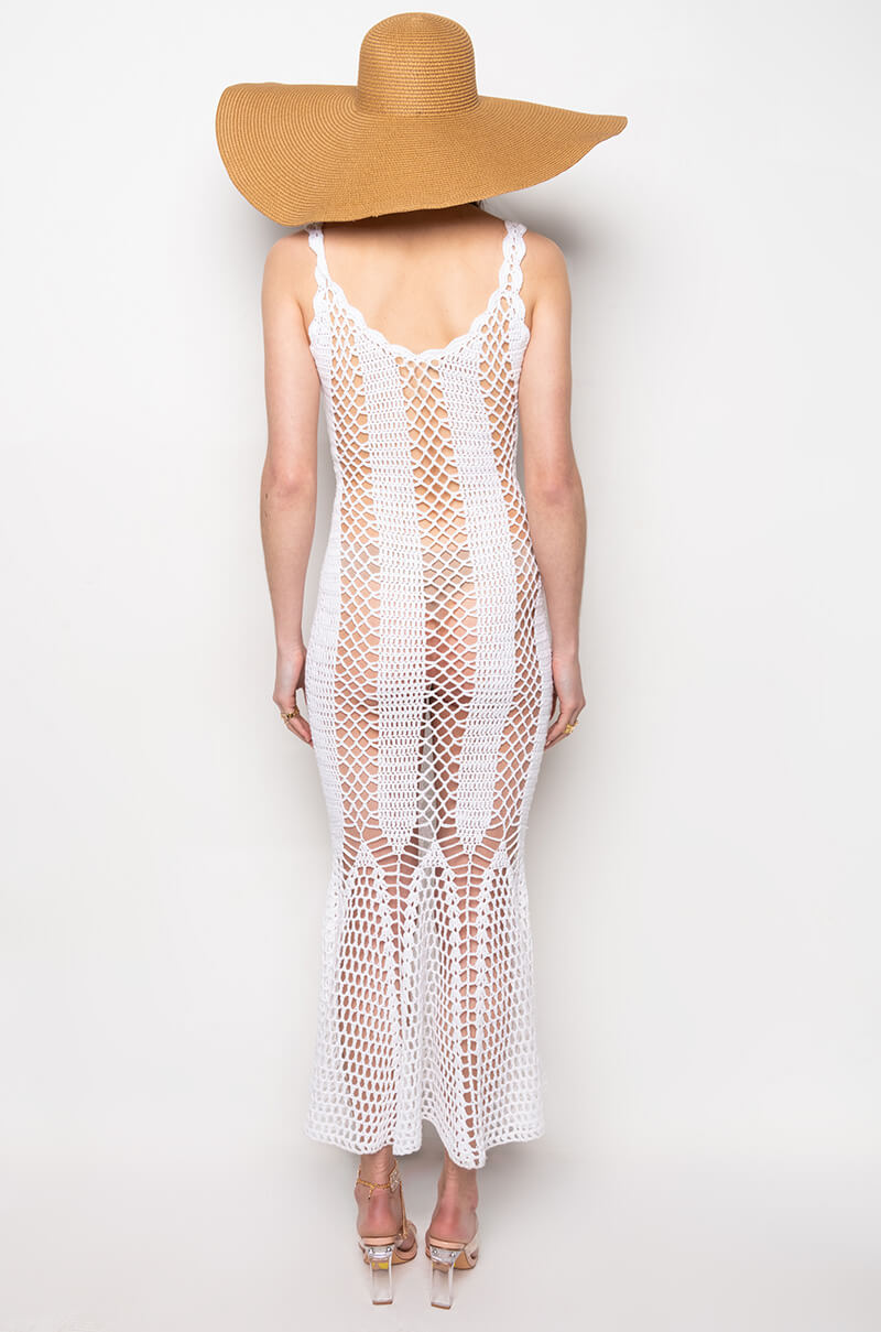 CAN'T HELP IT MAXI CROCHET DRESS