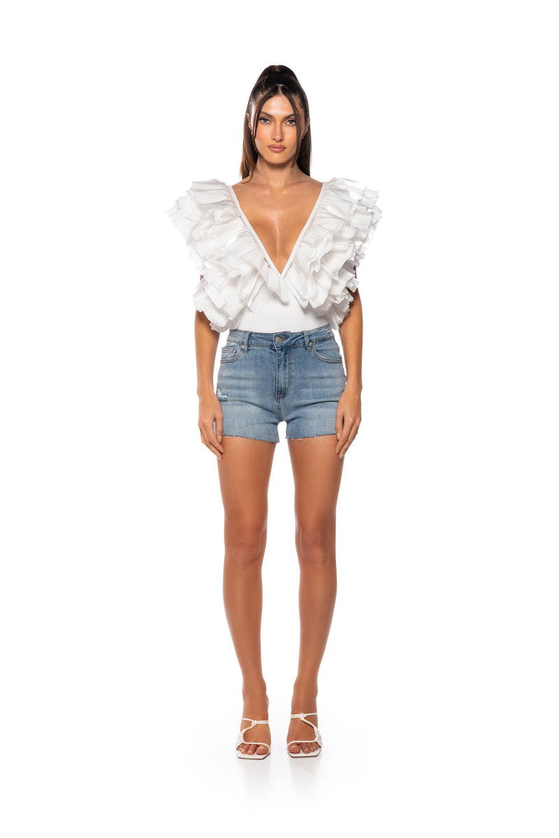 ROMANTIC RUFFLED BODYSUIT IN WHITE