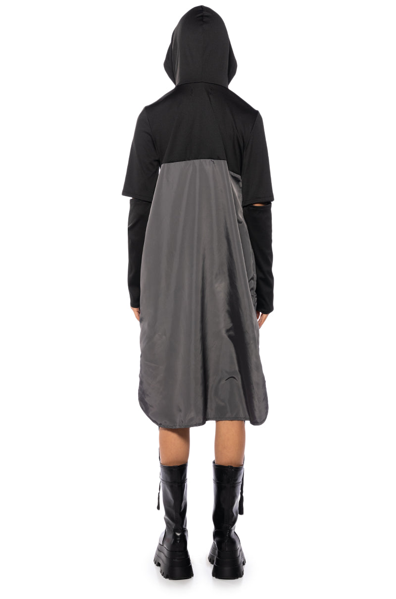 RUNNING AROUND CINCHED HOODIE DRESS IN BLACK