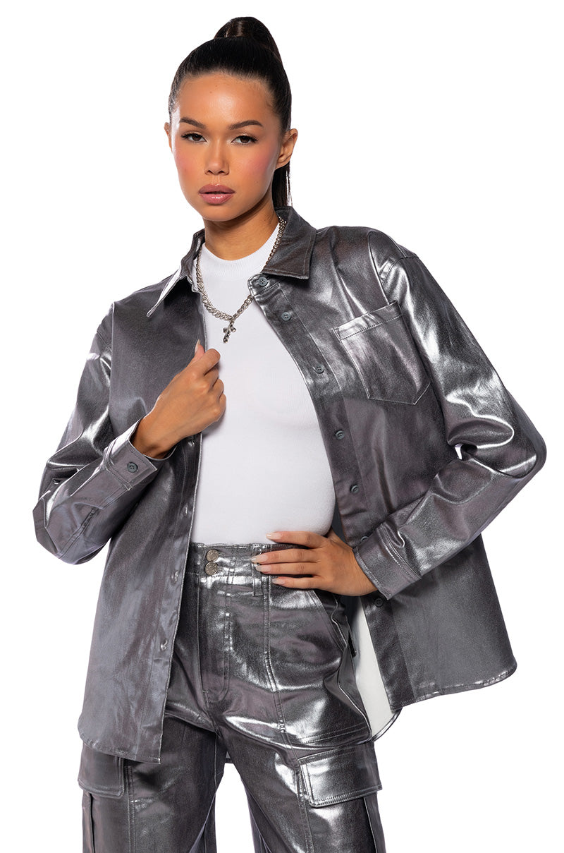 SEASIDE LOVERS BUTTON DOWN BLOUSE