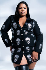 SERVING LOOKS IN THIS FASHION BLAZER WITH RHINESTONE SKULLS