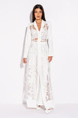 SHOWOUT LONG SLEEVE LACE MAXI DRESS