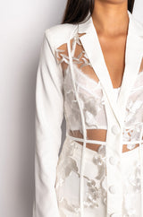 SHOWOUT LONG SLEEVE LACE MAXI DRESS