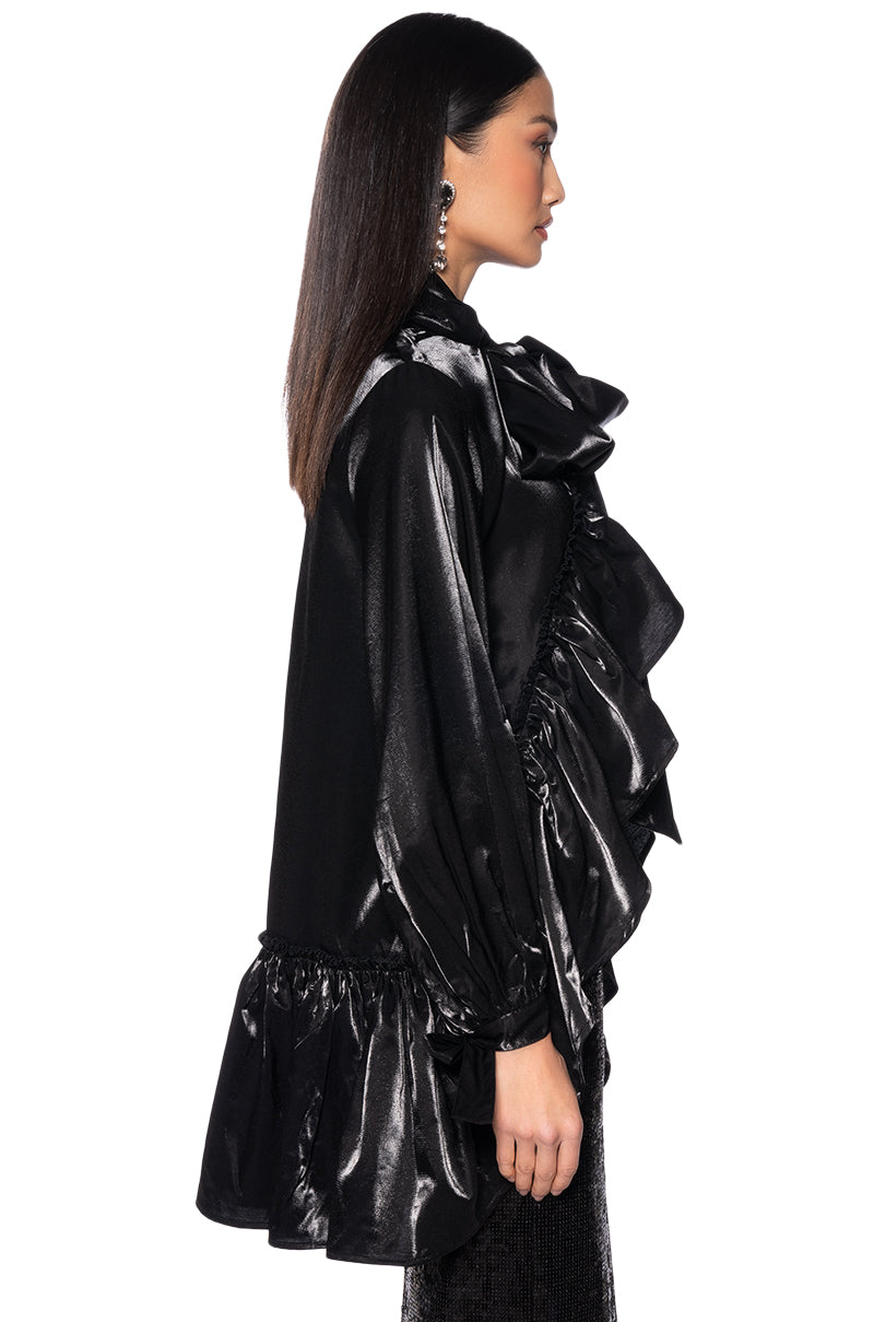 SIGNIFICANTLY ME RUFFLE HEM BLOUSE