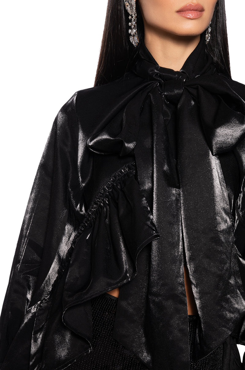 SIGNIFICANTLY ME RUFFLE HEM BLOUSE