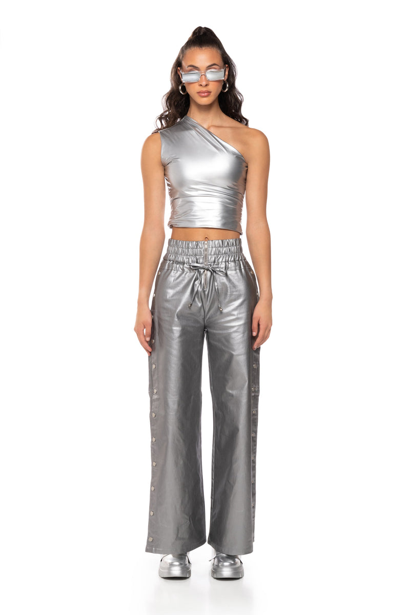 SLEEK VINYL ONE SHOULDER TOP