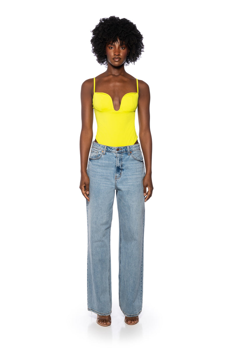 SLEEVELESS SWEETHEART BODYSUIT
