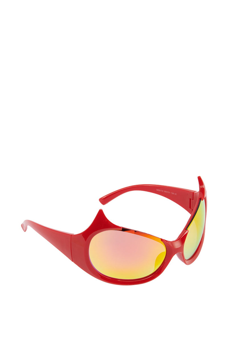 SPICY MOMENTS SUNGLASSES