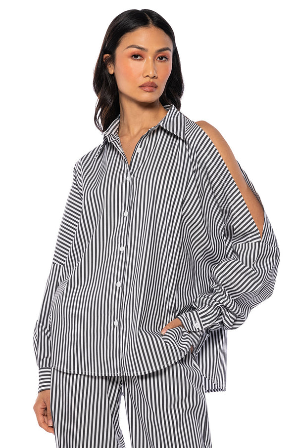 START THE DAY POPLIN BUTTON DOWN