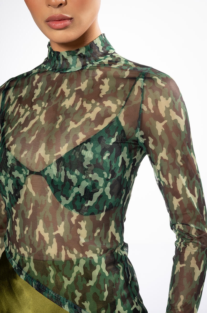 SURVIVOR MESH CAMO BRA AND LONG SLEEVE TOP SET