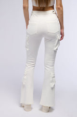 TALON POCKET DETAIL FLARE TROUSER