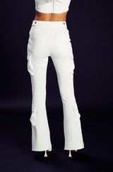 TALON POCKET DETAIL FLARE TROUSER