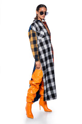 TEEN SPIRIT ULTRA LONG PLAID BUTTON DOWN