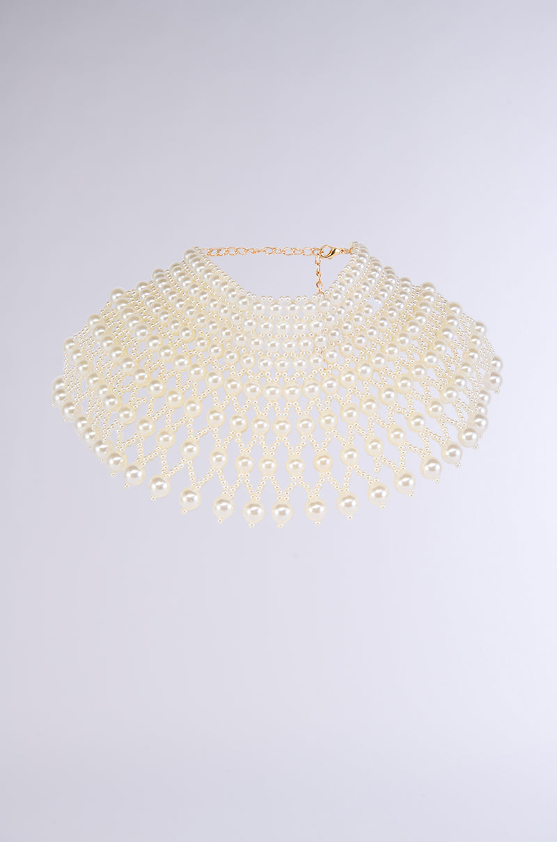 THIS IS THE MOMENT NECKLACE