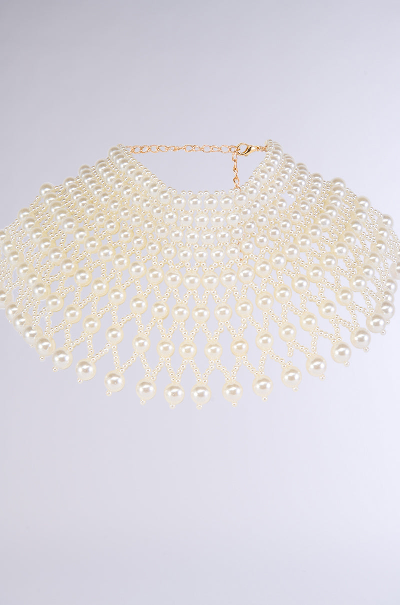THIS IS THE MOMENT NECKLACE