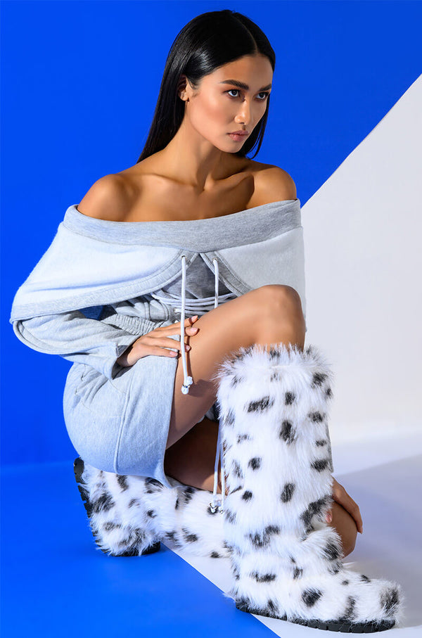 TIED UP IN LOVE CORSET LONG SLEEVE SWEATSHIRT DRESS