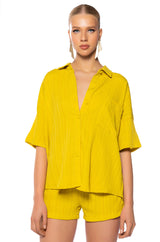 TIME TO RELAX SHORT SLEEVE BUTTON DOWN SHIRT
