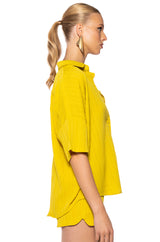 TIME TO RELAX SHORT SLEEVE BUTTON DOWN SHIRT