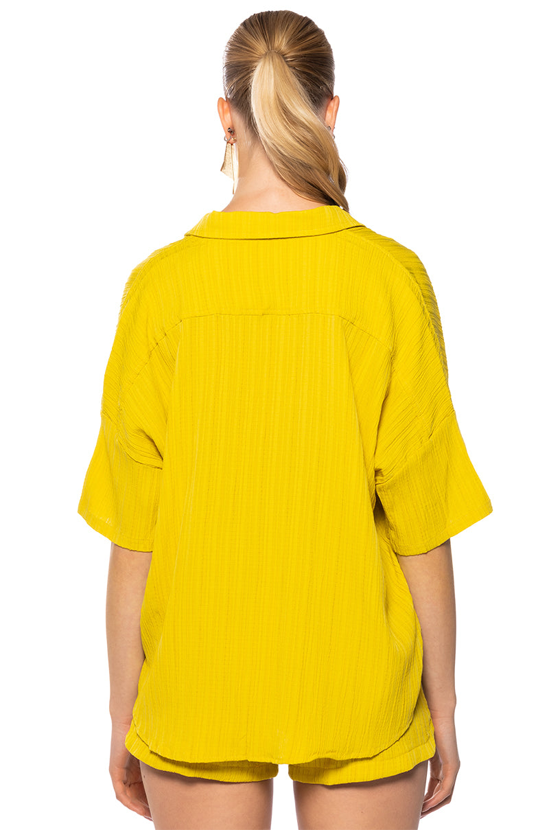 TIME TO RELAX SHORT SLEEVE BUTTON DOWN SHIRT