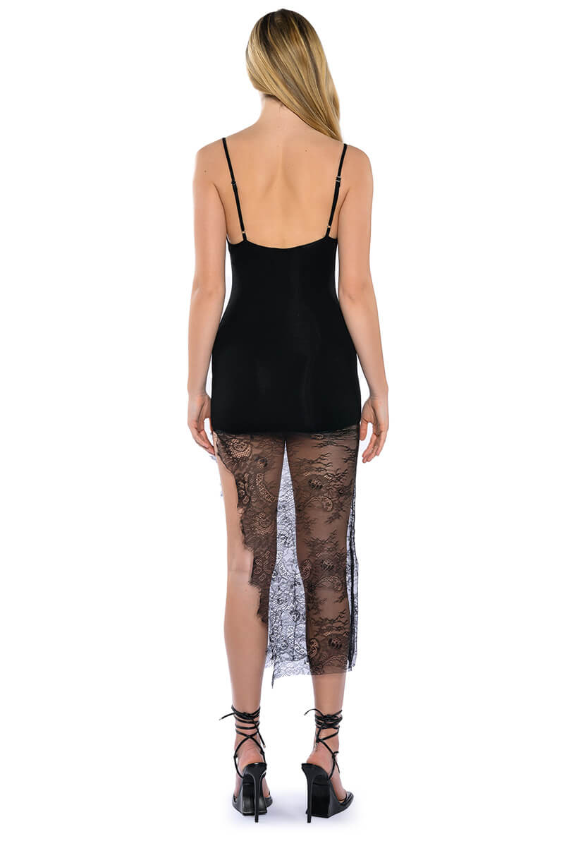 TINA LACE DETAIL MAXI DRESS