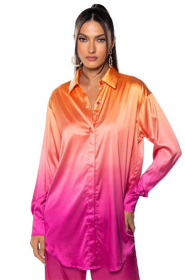 TROPICAL VACATION OMBRE BUTTON DOWN TOP