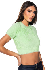 ULTRA FUZZY CROP SWEATER